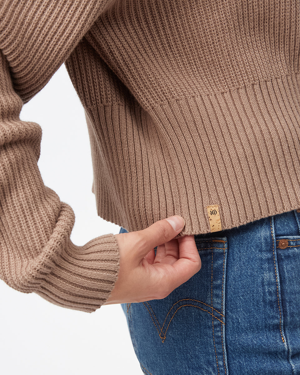 Highline 1/4 Zip Mock Neck
