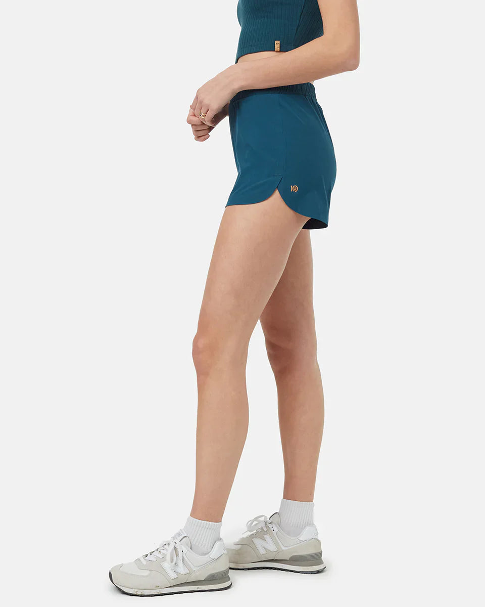 InMotion Short