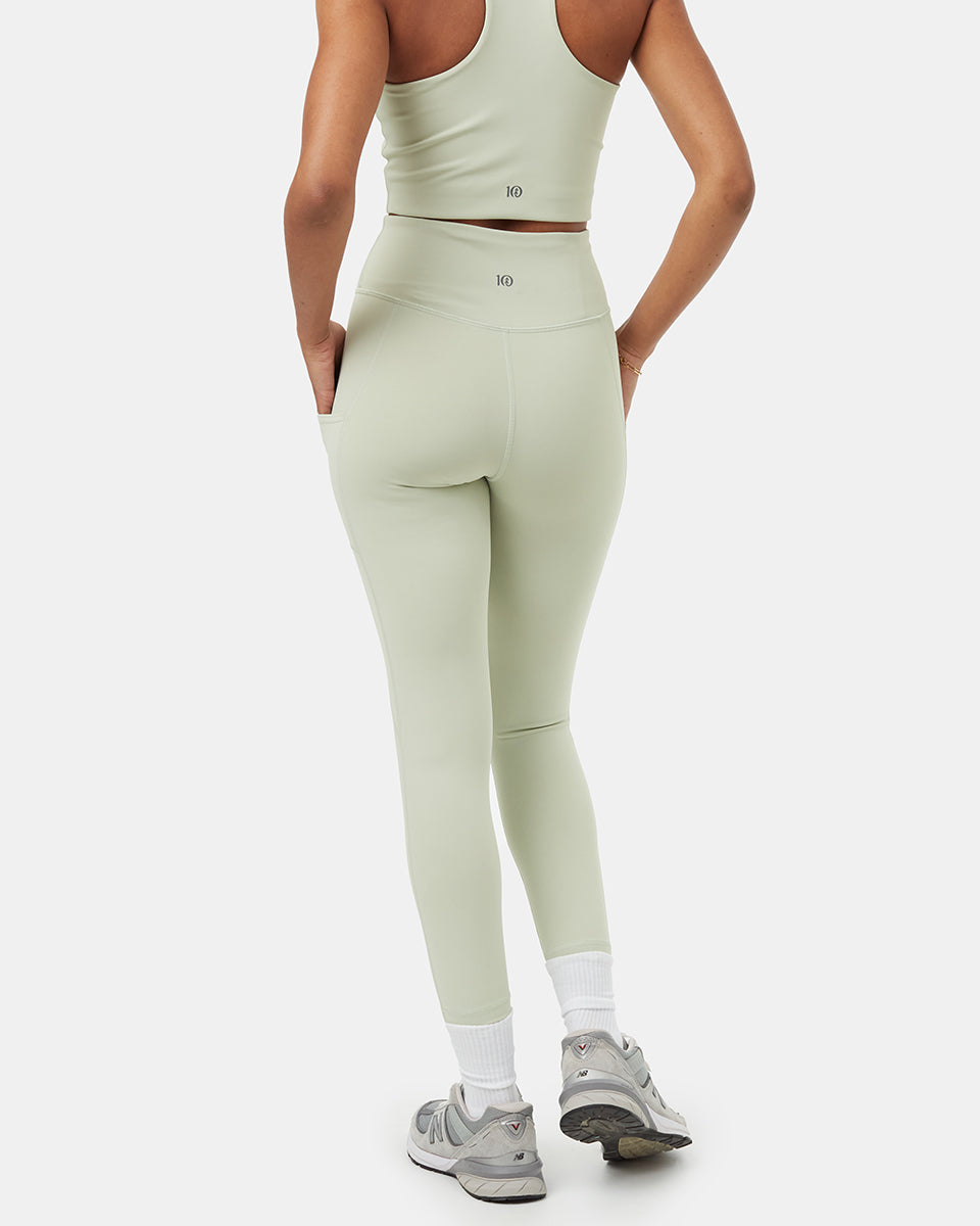 InMotion 7/8 Pocket Legging